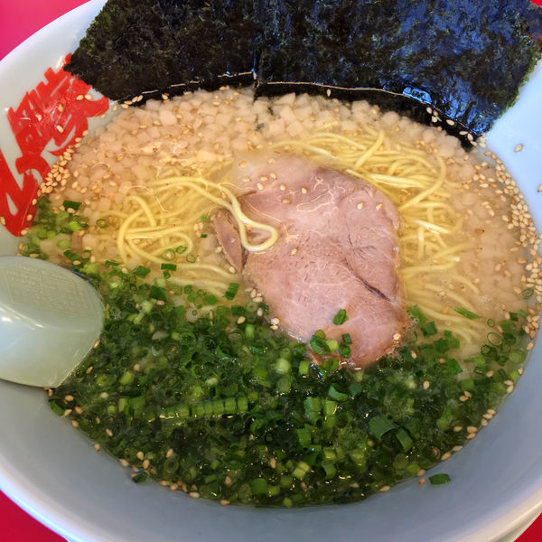 「朝ラーメン（梅抜き）450円　海苔5枚　0円」@ラーメン山岡家 大泉店の写真