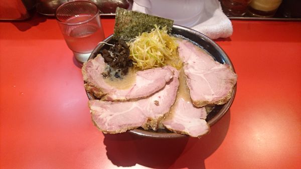「ネギチャーシューメン（豚骨醤油）」@らーめん 柴田商店 池袋店の写真
