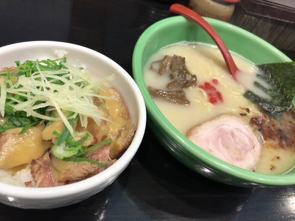 「むさし坊らーめん　チャーシュー丼」@麺匠 むさし坊 武蔵浦和本店の写真