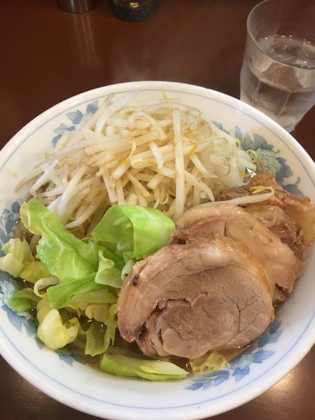 「豚増しらーめん」@らーめん陸の写真