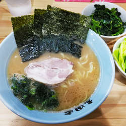 ラーメン+ほうれん草・キャベツ※別皿