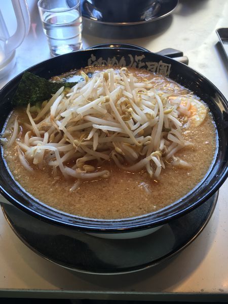「嵐げんこつラーメン 大盛り」@らあめん花月嵐 伊東吉田店の写真