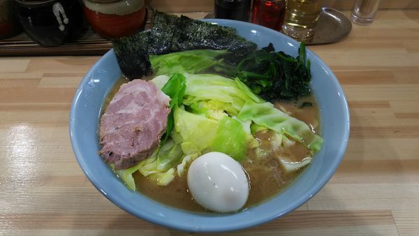 「特製ラーメン 大」@横浜家系 志田家の写真