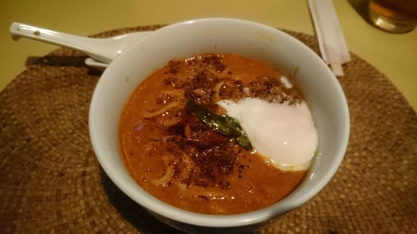 「黒カラシビ麺」@龍門瀑の写真