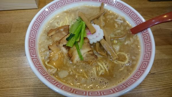 「濃厚豚骨醤油そば」@スミレ食堂の写真