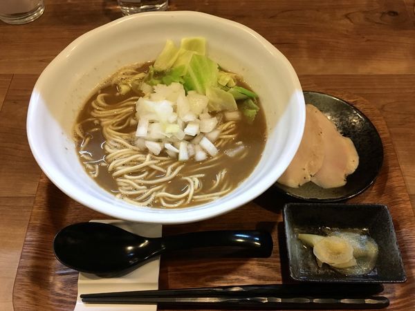 「濃厚煮干＋和え玉」@ラーメン 裏健やかの写真