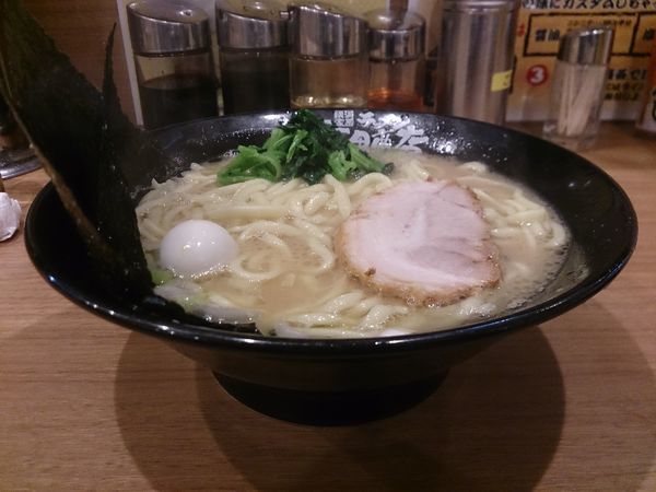 「塩ラーメン」@町田商店 本店の写真