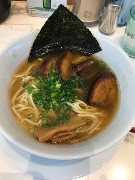 「ラフテー塩ラーメン」@らぁ麺食堂 吉凛の写真