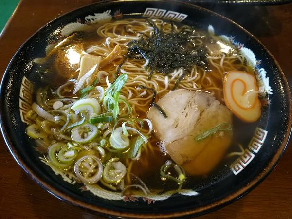 「中華そば　大盛り」@国八食堂の写真