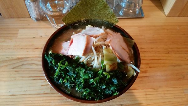 「キャベツもやしラーメン＋ほうれん草(脂少な目)」@秋葉原ラーメン わいずの写真
