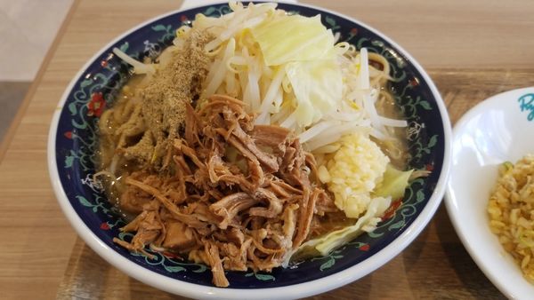 「ニボジロー　麺大盛」@凌駕IDEA イオンモール松本店の写真