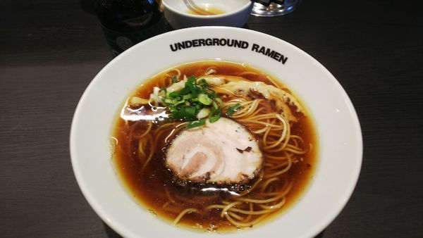 「中華そば」@UNDERGROUND RAMEN 川越仲町の写真