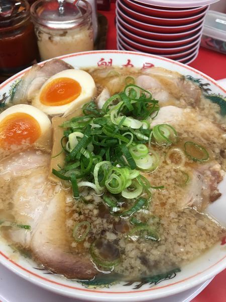「特製醤油 味玉」@ラーメン魁力屋 五反田店の写真