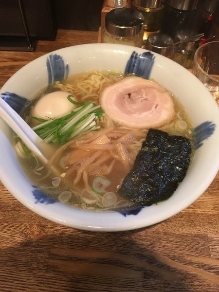 「塩ラーメン 味玉」@ラーメン食堂 粋な一生の写真