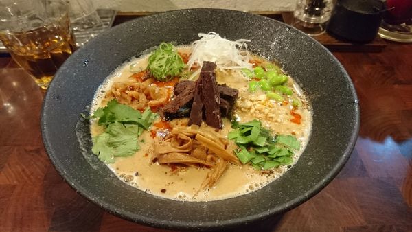 「【期間限定】チョコ担々麺」@麺や 庄のの写真