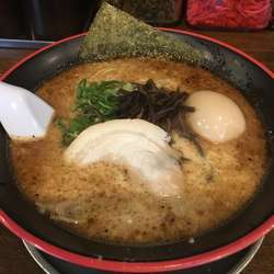 豚骨醤油 味玉 替玉