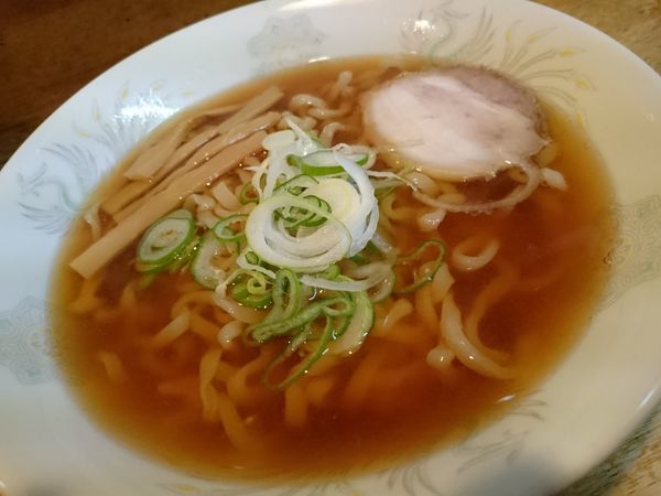 「ラーメン 平打ち 600円」@大吉屋の写真