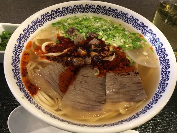 「蘭州牛肉面(三角麺)」@馬子禄 牛肉面の写真