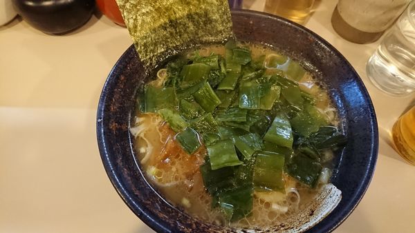 「ラーメン(650円)+くきわかめ(100円)」@六弦の写真