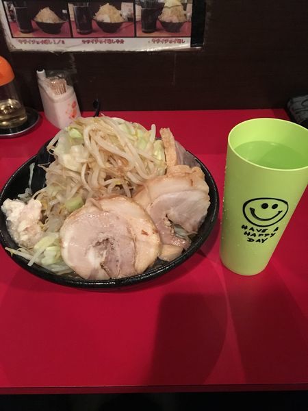 「ラーメン(中)」@麺や 唯桜の写真
