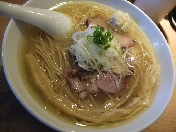 「塩らーめん(大盛り)」@中華蕎麦 あお木の写真