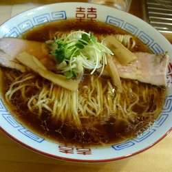 中華そば（７５０円）＋大盛り（１００円）