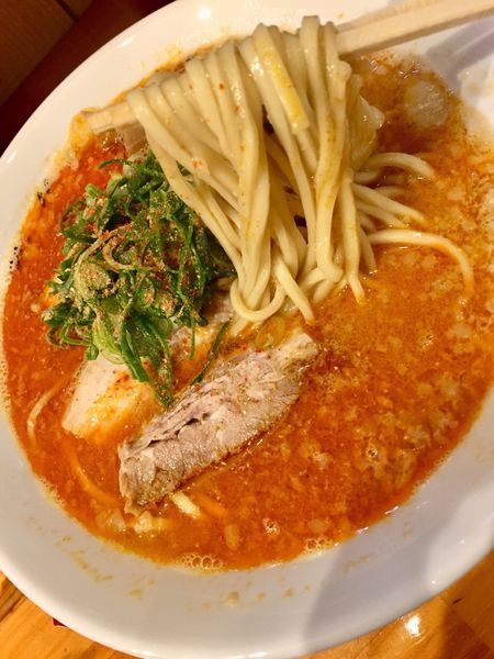 「辛味噌ラーメン」@麺や 花よの写真