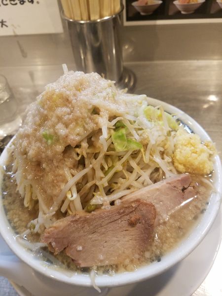 「しょうゆらーめん」@ラーメン大 堀切店の写真