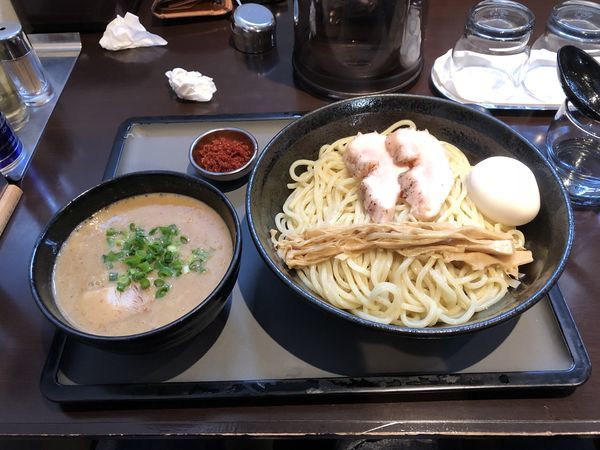 「特製濃厚辛つけ麺 エビ」@中華そば 輝羅の写真