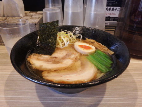 「らぁめん　塩（並）」@麺屋 みのまるの写真