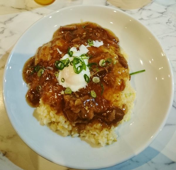 「牛すじチャーハン　990円」@中華料理 雁川の写真