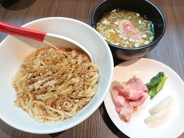 「【三周年限定】塩つけ麺」@柳麺 呉田-goden-の写真