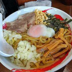 油そば810円＋大盛無料