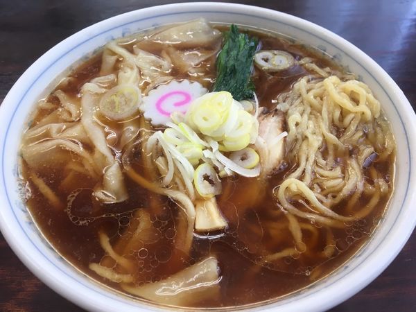 「ワンタンめん700円」@年貢町 茶釜食堂の写真