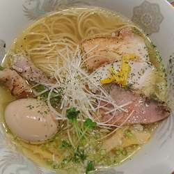 塩そば＋味玉(twitterサービス)