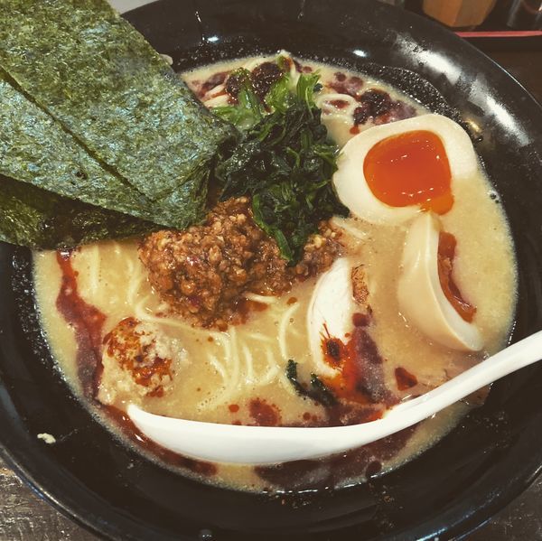 「特製坦々麺」@濃厚鶏そば 麺屋武一 秋葉原店の写真