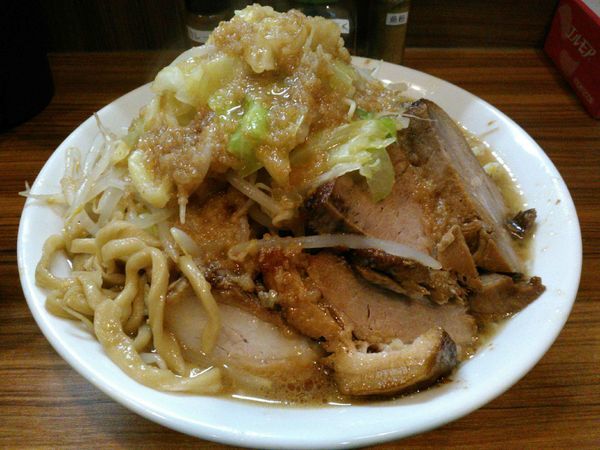 「まるそば（300g） ￥750・豚1枚追加」@麺家ひまりの写真