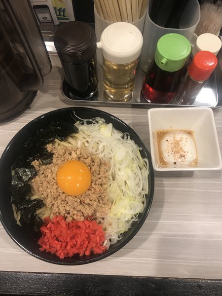 「BENI(まぜそば)大盛り900円」@麺屋 みのまるの写真