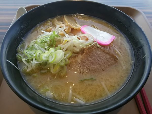 「信州味噌らぁめん」@フードコート山美湖の写真