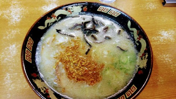 「豚とろラーメン」@鹿児島ラーメン 豚とろ 天文館本店の写真