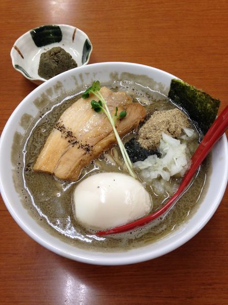 「煮干らーめん【あにまる】煮干し愛 味玉」@めんや天夢 大平西水代店の写真