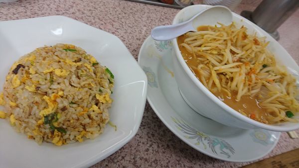 「味噌セット」@みそ一発 千歳台店の写真