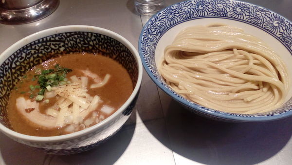 「カレーつけ麺(830円)+中盛（50円）」@豚骨一燈の写真