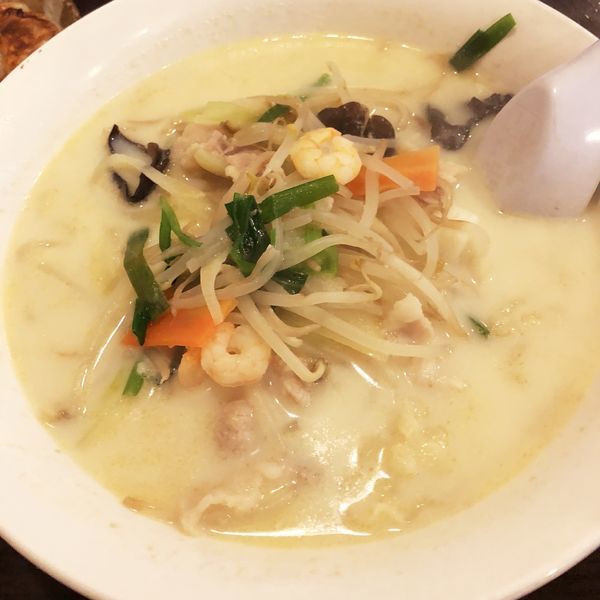 「豆乳野菜タンメン」@手打ちらーめん はやぶさの写真