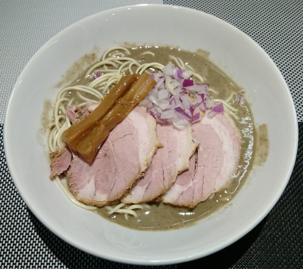 「【限定】激濃肉煮干そば」@煮干乱舞の写真