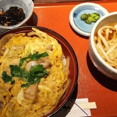 炭火焼 華の画像