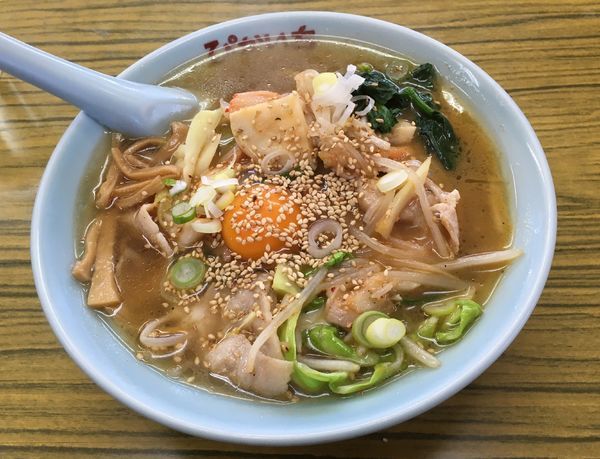 「スタミナメン（７５０円）」@中華飯店 ぴかいちの写真