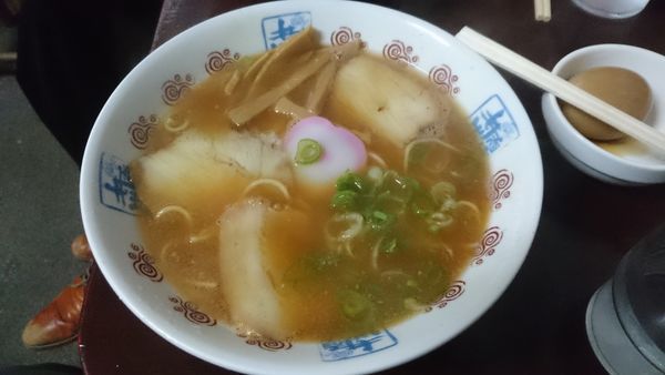 「中華そば（味付煮玉子）＋早すし」@井出商店の写真