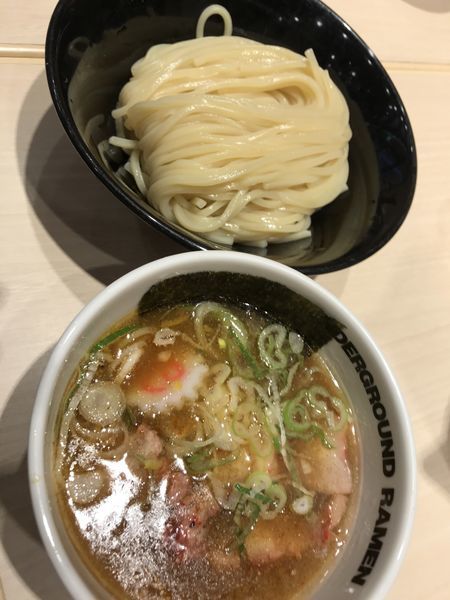 「つけ麺（濃厚）」@UNDERGROUND RAMEN 頑者 コクーンシティさいたま新都心店の写真