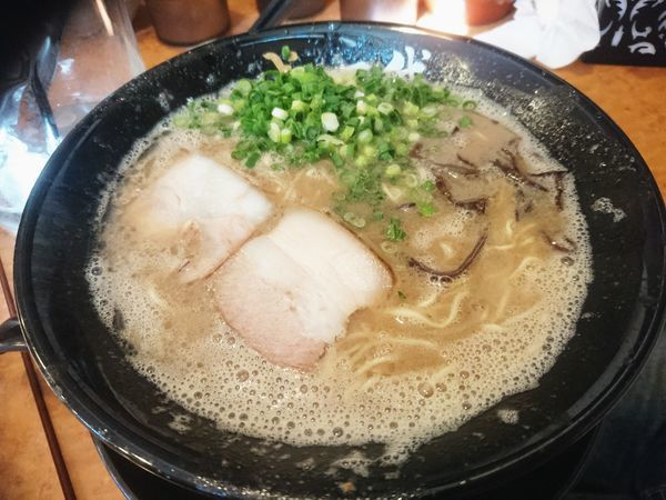 「ラーメン630円＋餃子＋生ビール その他いろいろ」@博多一成一代の写真